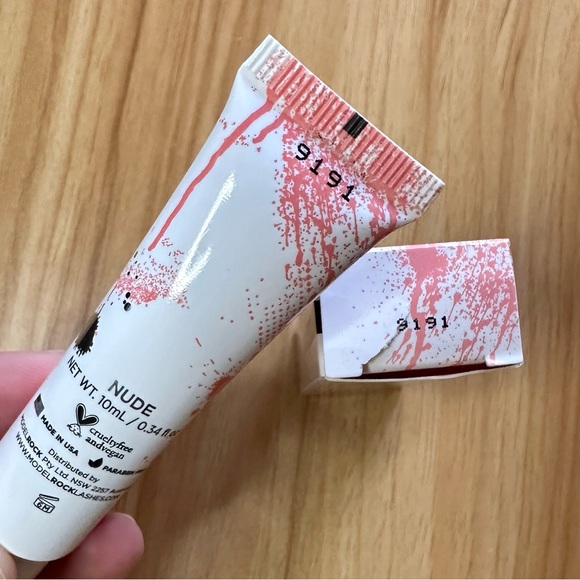 MODELROCK Cosmetics Eye Elixir Eye Primer in Nude - Picture 3 of 8